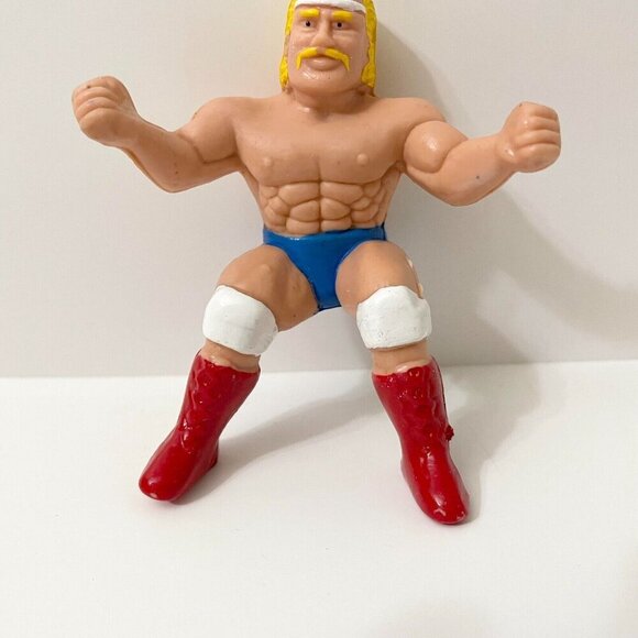 Vintage KO Thumb Wrestler Hulk Hogan WWF WCW Wrestling Toy - Picture 4 of 16